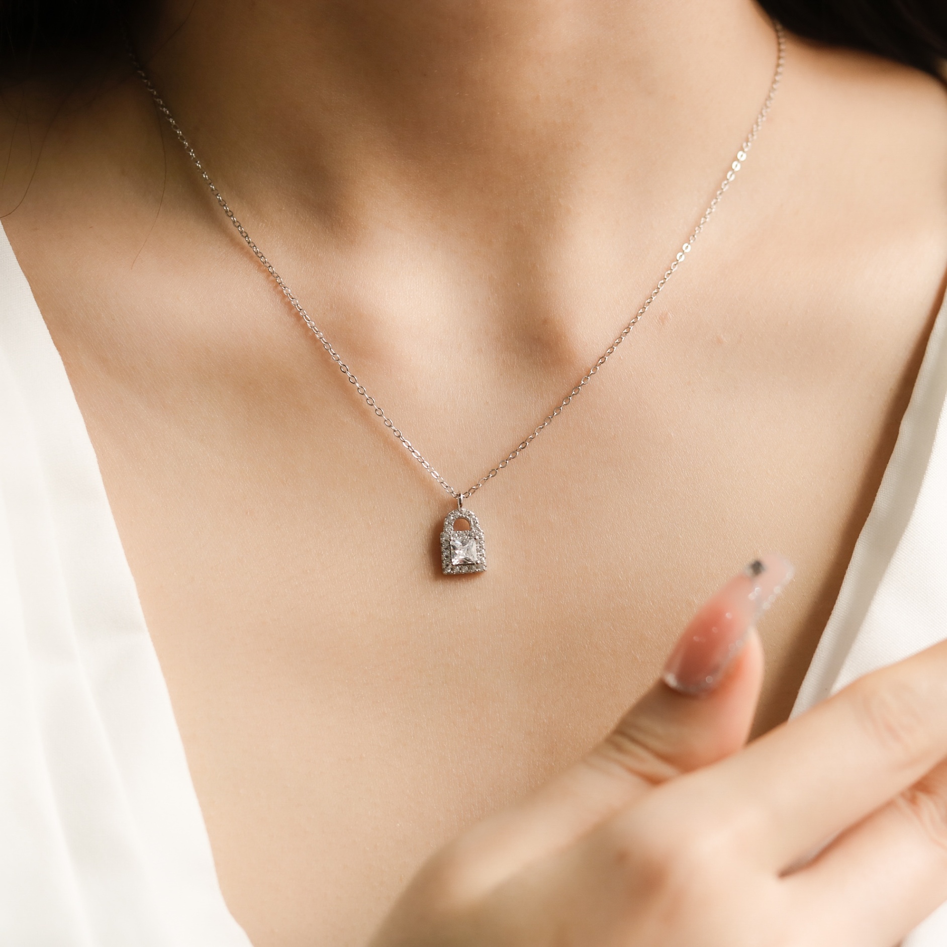 Trò chơi Oẳn Tù Tì tiếng Anh là gì? Khám phá cách chơi và thuật ngữ thú vị!